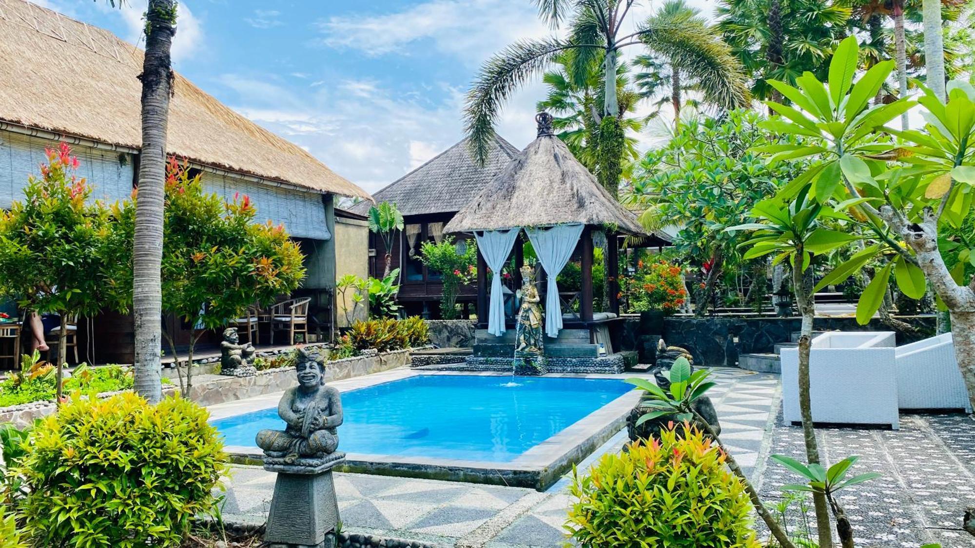 Dong Loka Guesthouse Bali Carangsari Екстериор снимка