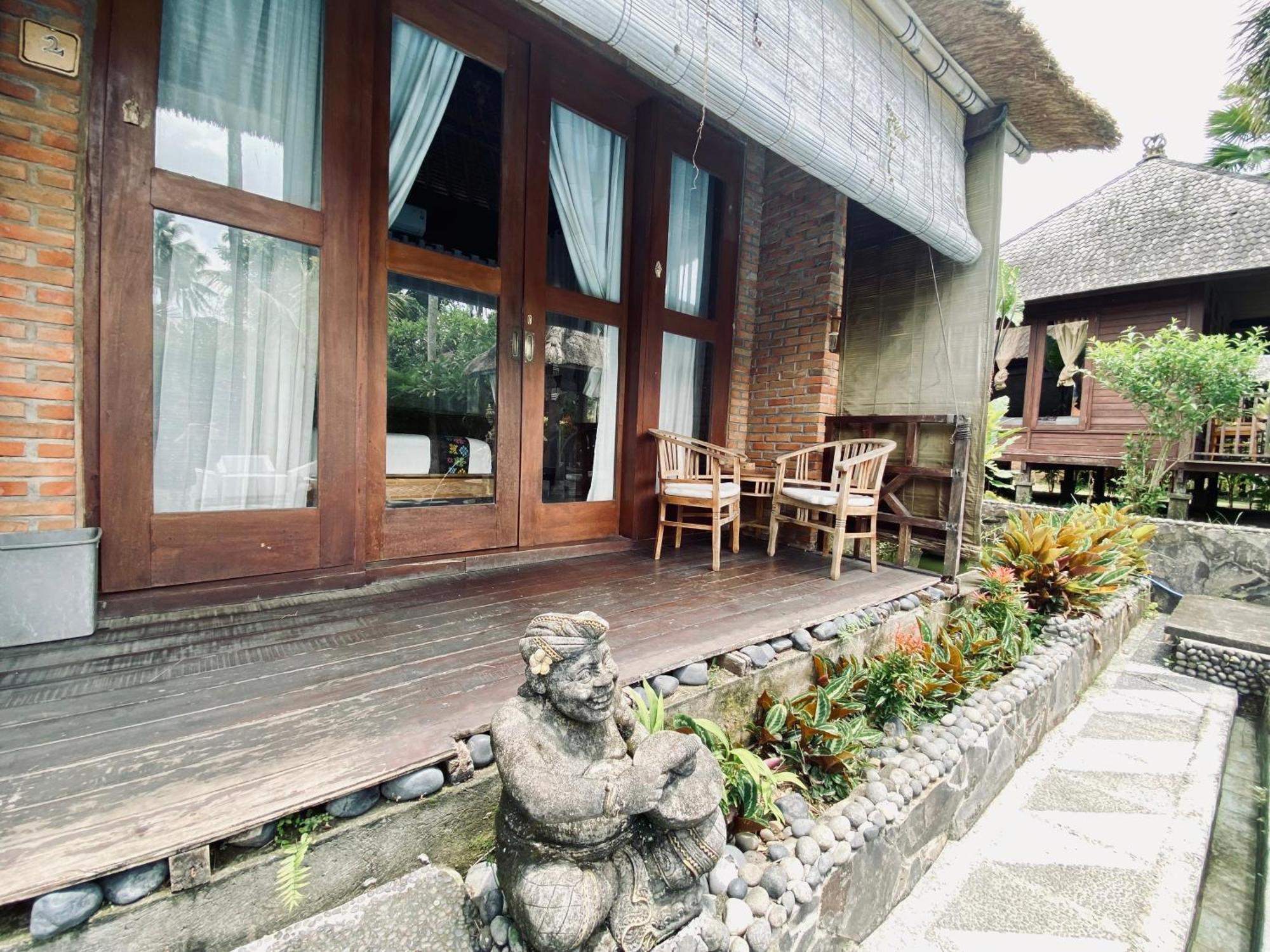 Dong Loka Guesthouse Bali Carangsari Екстериор снимка