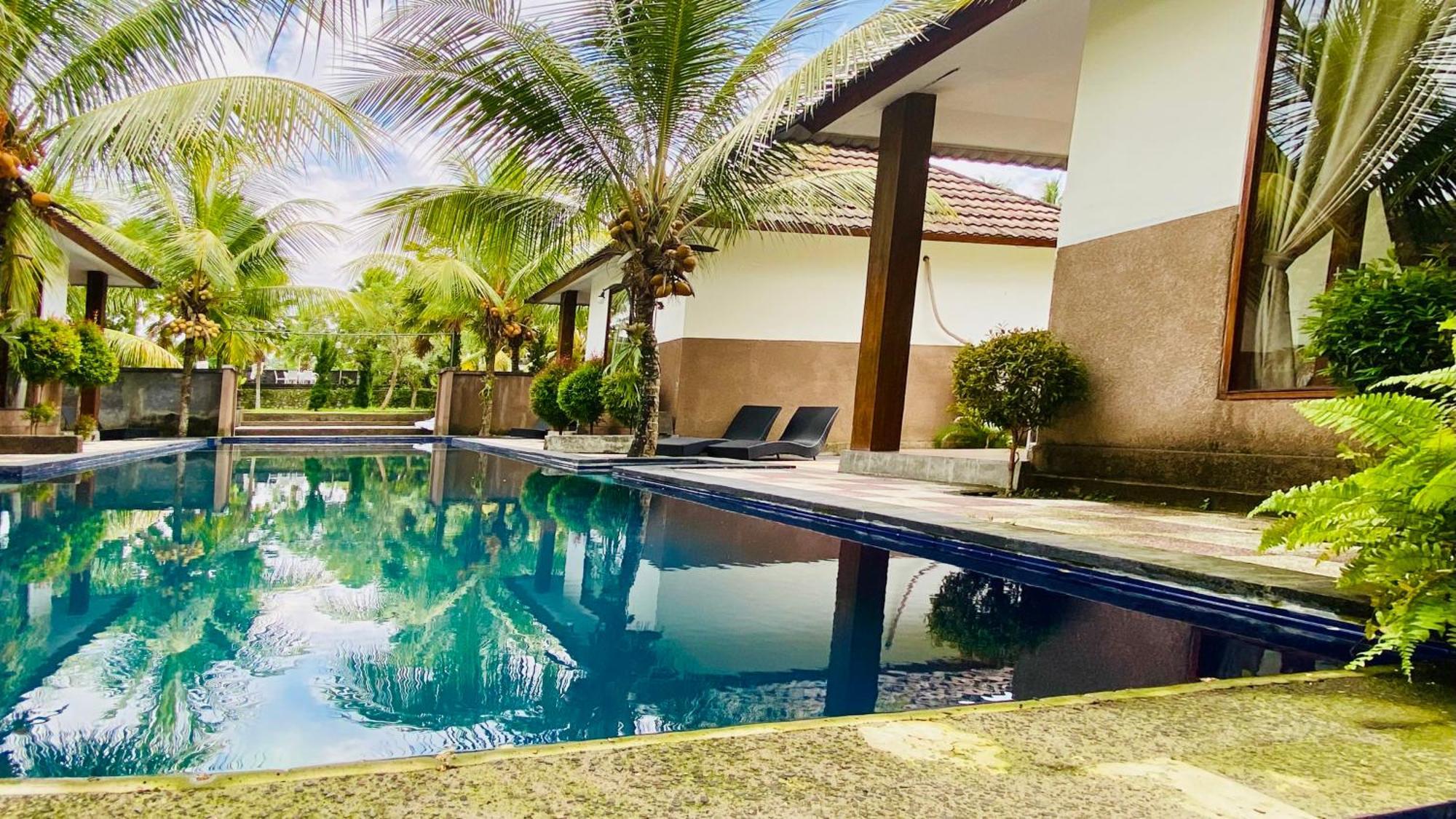 Dong Loka Guesthouse Bali Carangsari Екстериор снимка