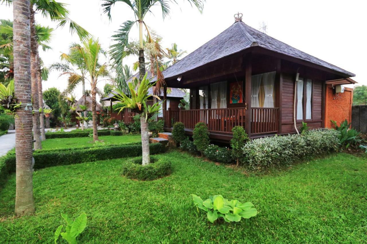Dong Loka Guesthouse Bali Carangsari Екстериор снимка