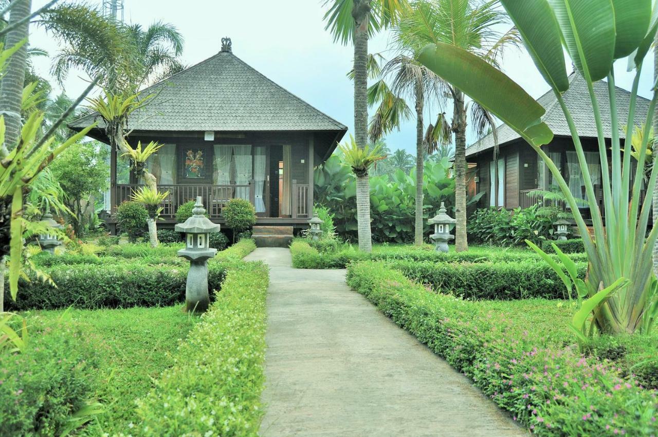 Dong Loka Guesthouse Bali Carangsari Екстериор снимка